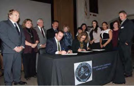 查菲聯(lián)合學(xué)區(qū)3.jpg 查菲聯(lián)合學(xué)區(qū)3.jpg