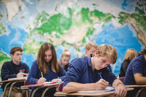 國(guó)王學(xué)校2.jpg 國(guó)王學(xué)校2.jpg