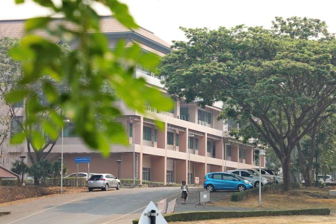 105A0213 (1).jpg 105A0213 (1).jpg