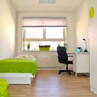 愛格雷高級文理中學(xué)-0003.jpg 愛格雷高級文理中學(xué)-0003.jpg