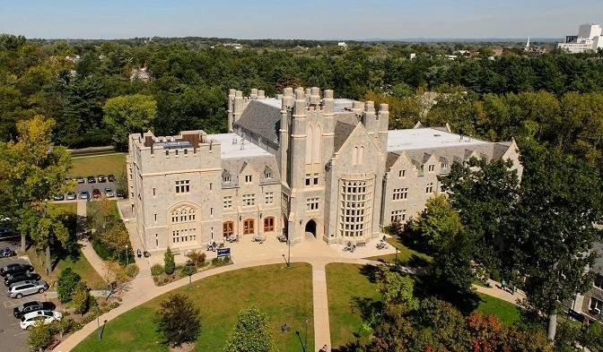 康涅狄格大學(xué) (1).jpg 康涅狄格大學(xué) (1).jpg