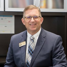 校長.jpg 校長.jpg